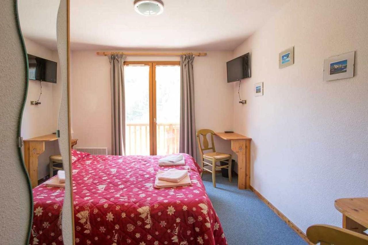 Hotel L'Echaillon Nevache Bagian luar foto