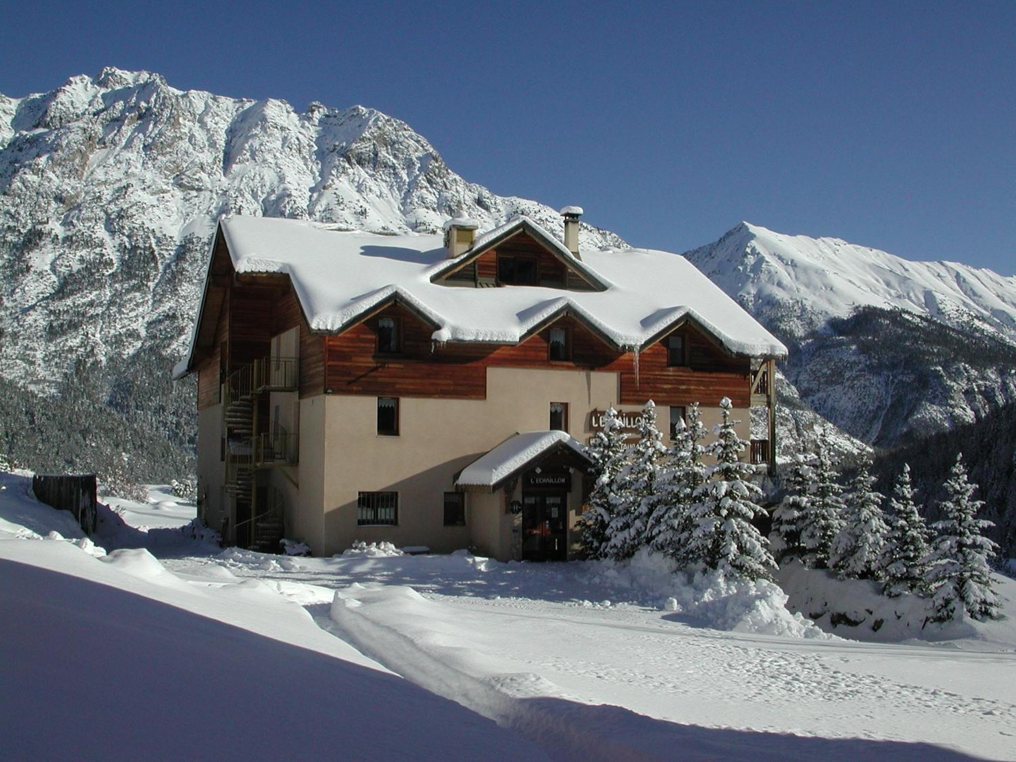Hotel L'Echaillon Nevache Bagian luar foto