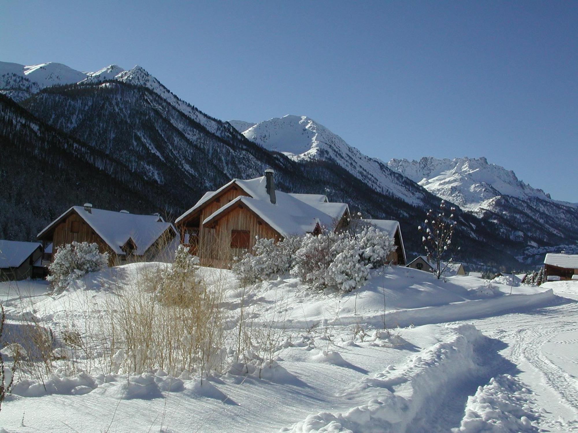 Hotel L'Echaillon Nevache Bagian luar foto